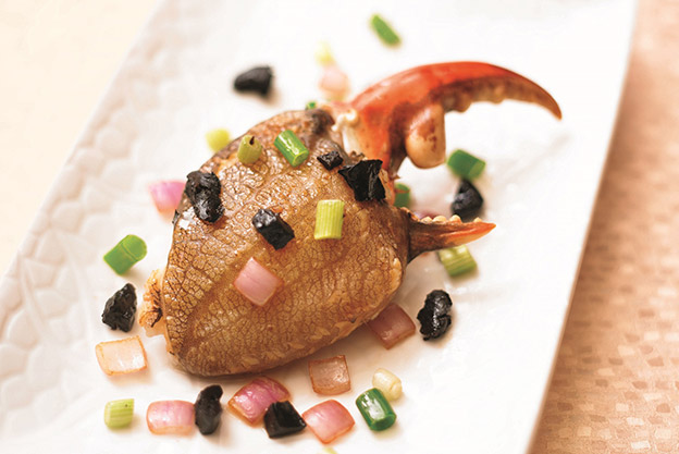 Sauteed-Crab-Claw_Imperial-Treasure-105346.jpg
