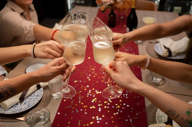 Sip, Celebrate and Countdown to 2026 at Allora