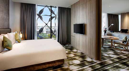 Rooms Suites L Crowne Plaza Changi Airport Singapore